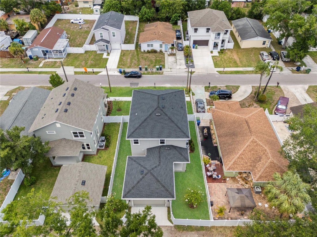 House in Tampa, Florida, United States 3 - 17603899