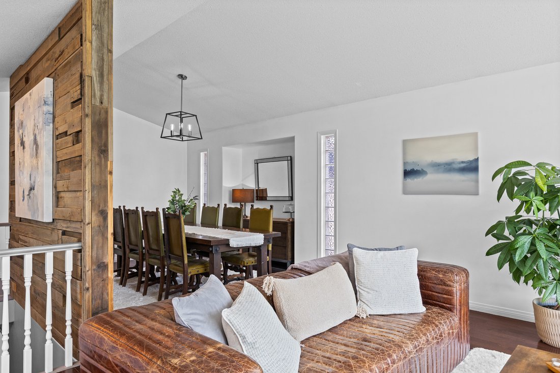 House in Kelowna, British Columbia, Canada 3 - 18149937