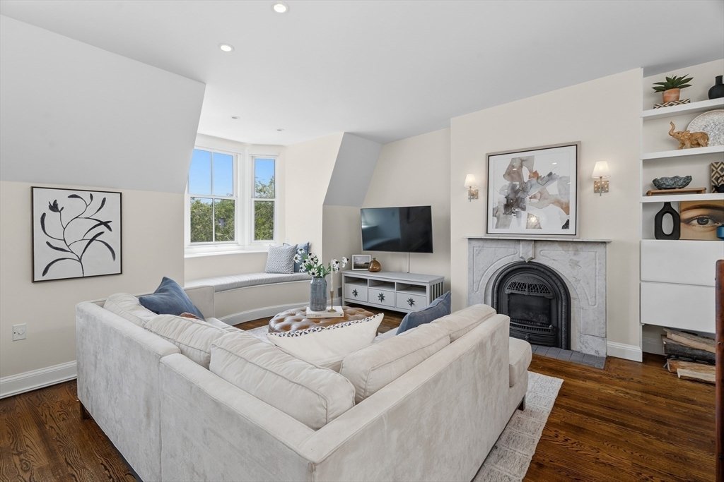 House in Boston, Massachusetts, United States 2 - 18149915