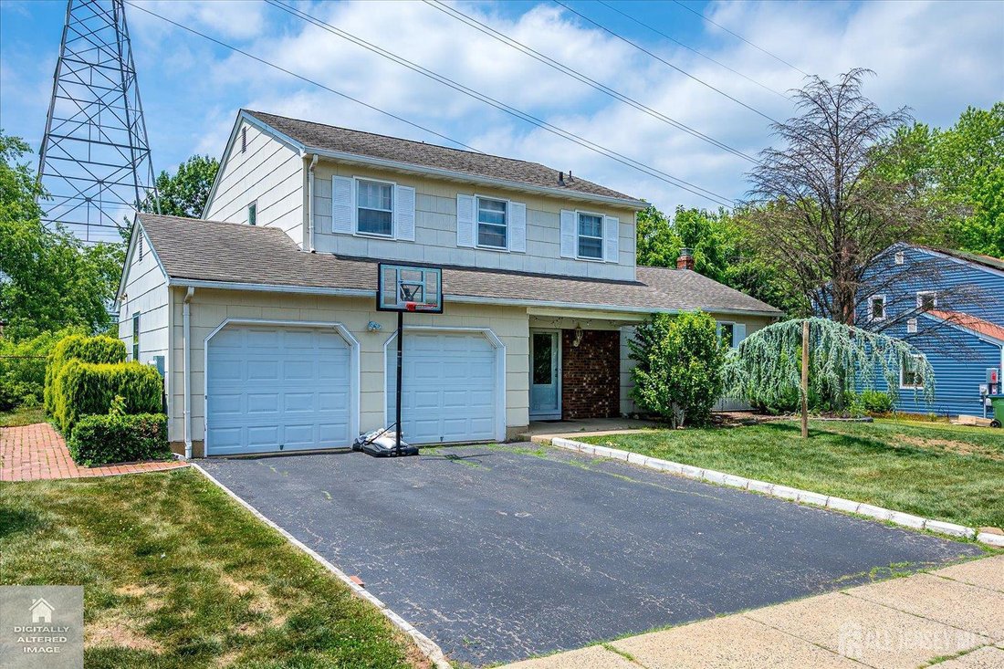 House in Metuchen, New Jersey, United States 2 - 18150001