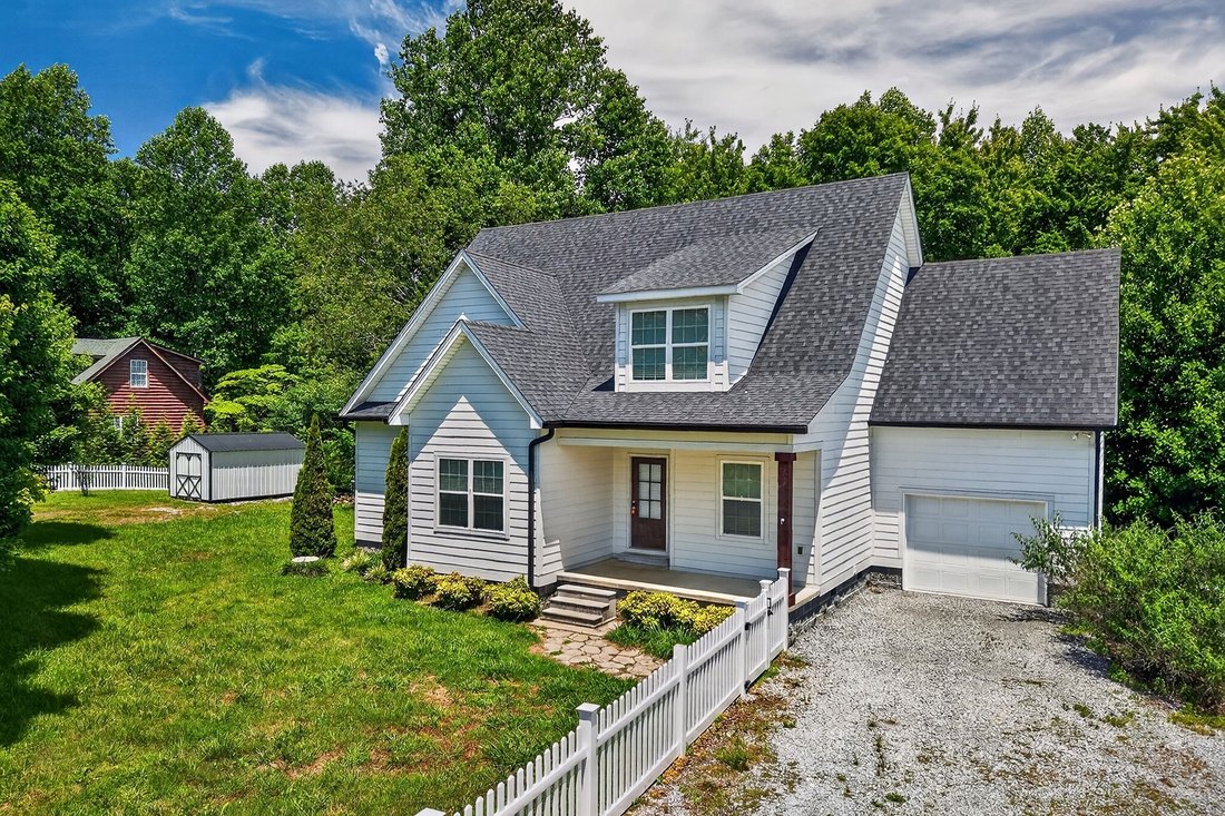 House in Smithville, Tennessee, United States 4 - 18144757