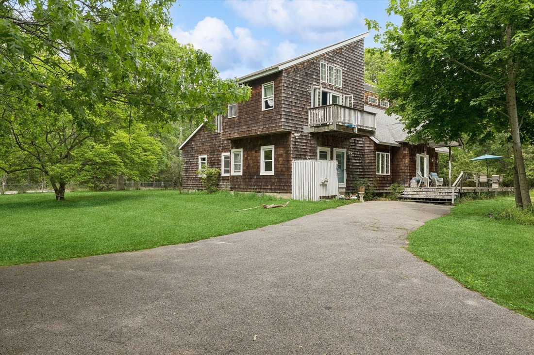 House in Hampton Bays, New York, United States 1 - 18145827