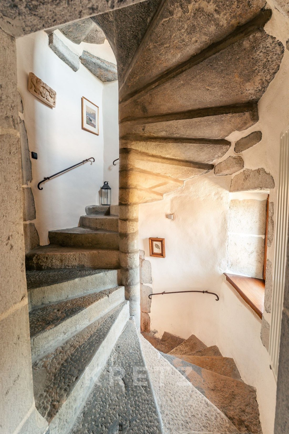 Castle in Ruffieux, Auvergne-Rhône-Alpes, France 4 - 18150368