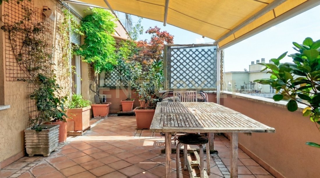 Apartment in Gianicolense, Rome, Lazio 2 - 18149997