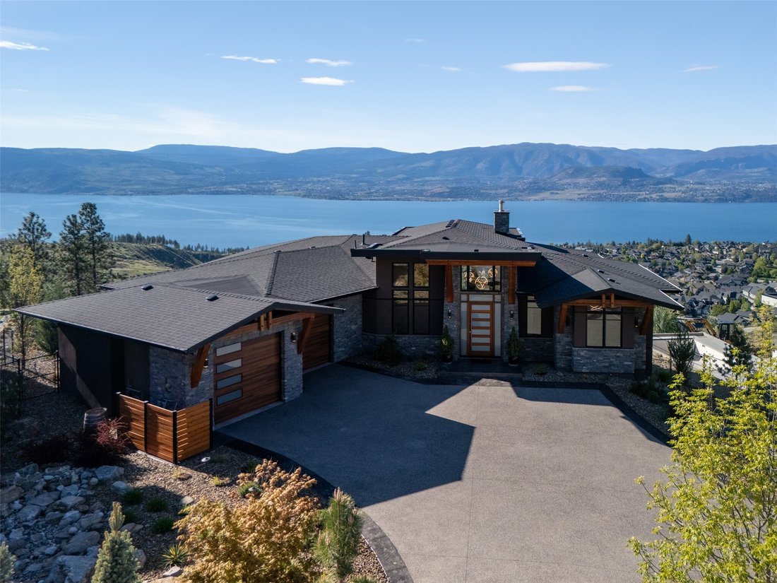 House in Kelowna, British Columbia, Canada 3 - 18149790