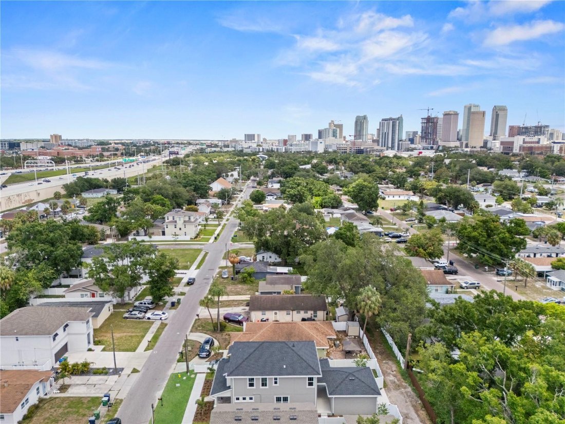 House in Tampa, Florida, United States 4 - 17603899