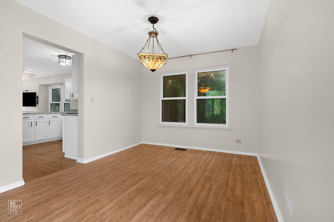 House in Aurora, Illinois, United States 4 - 18149514