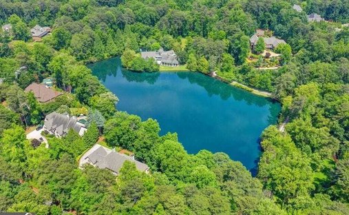 House in Sandy Springs, Georgia, United States 1