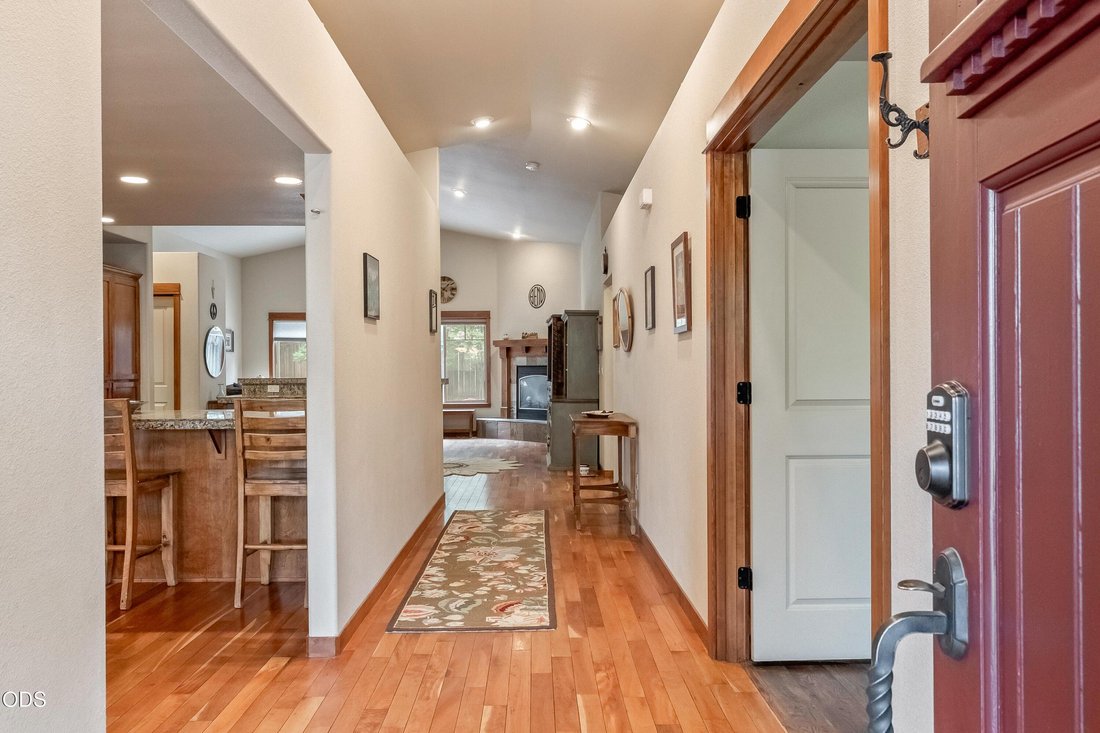 House in Bend, Oregon, United States 3 - 18147644