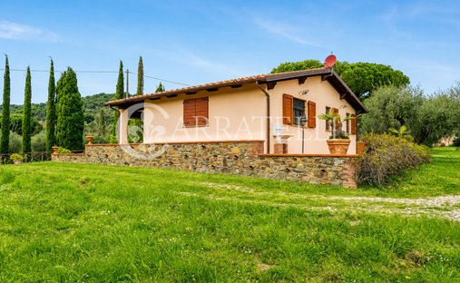 Maisons de campagne à Scarlino, Toscane, Italie 1