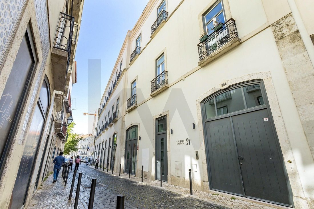 Apartment in Arroios, Lisbon, Portugal 2 - 18145030