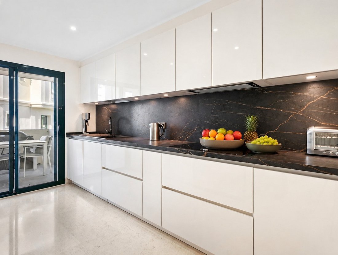 Apartment in Benahavis, Andalusia, Spain 5 - 18146413