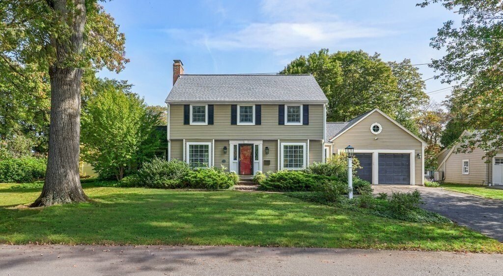 House in Shrewsbury, Massachusetts, United States 1 - 18149874
