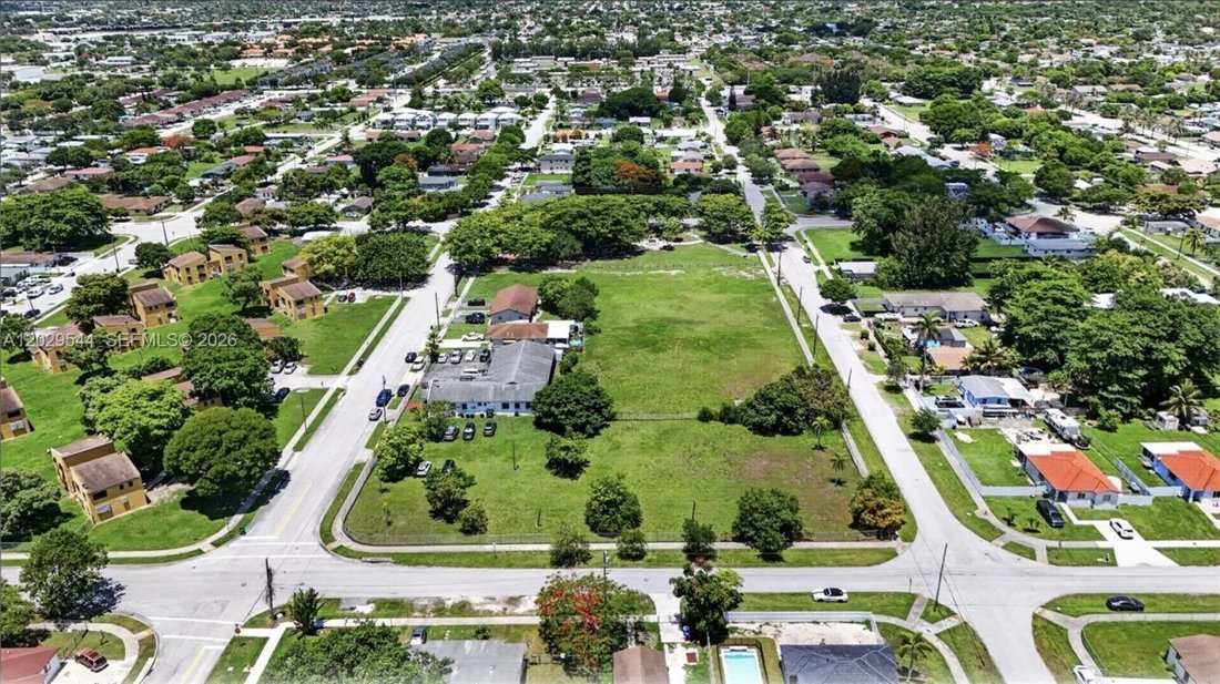 Land in Cutler Bay, Florida, United States 4 - 18151160