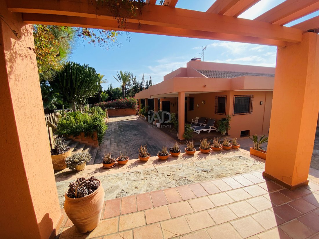 Chalet in Alicante, Valencian Community, Spain 4 - 18147131