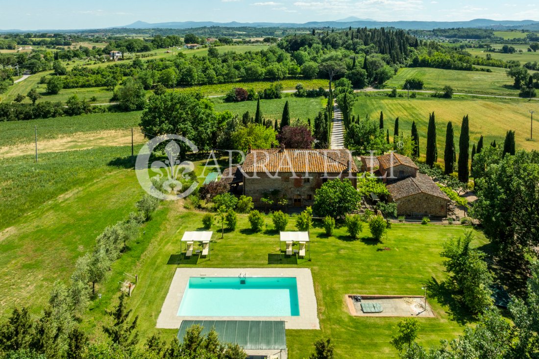 Country House in Foiano della Chiana, Tuscany, Italy 5 - 18150300