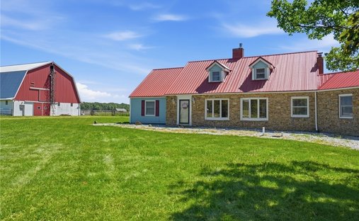 House in Andover, Ohio, United States 1