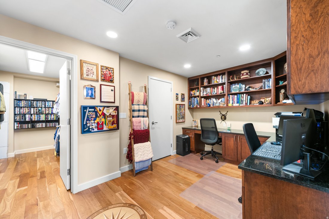 Condo in Salt Lake City, Utah, United States 4 - 18147790