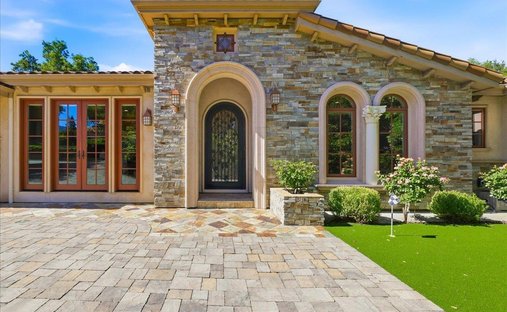 House in Saratoga, California, United States 1