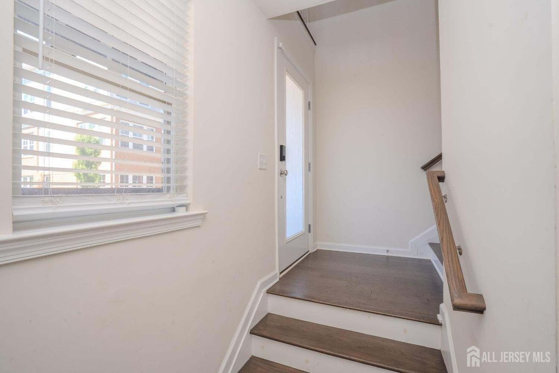 House in North Brunswick Township, New Jersey, United States 4 - 18150923