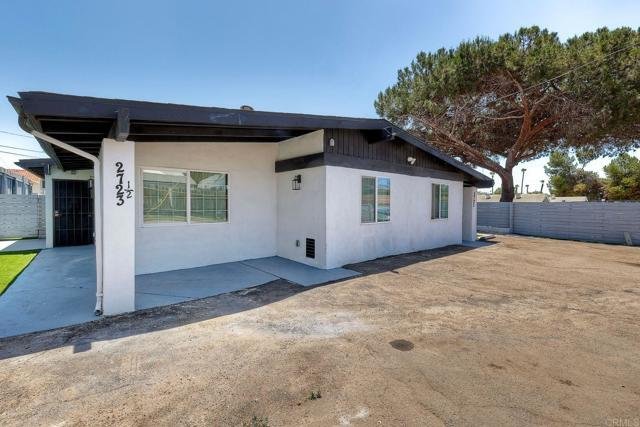 Spring Valley, California, United States 1 - 18129543