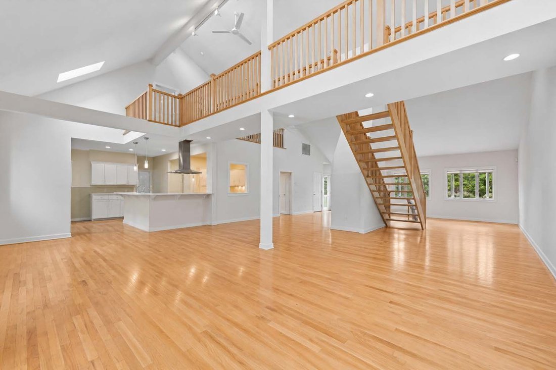 House in Hampton Bays, New York, United States 2 - 18145827