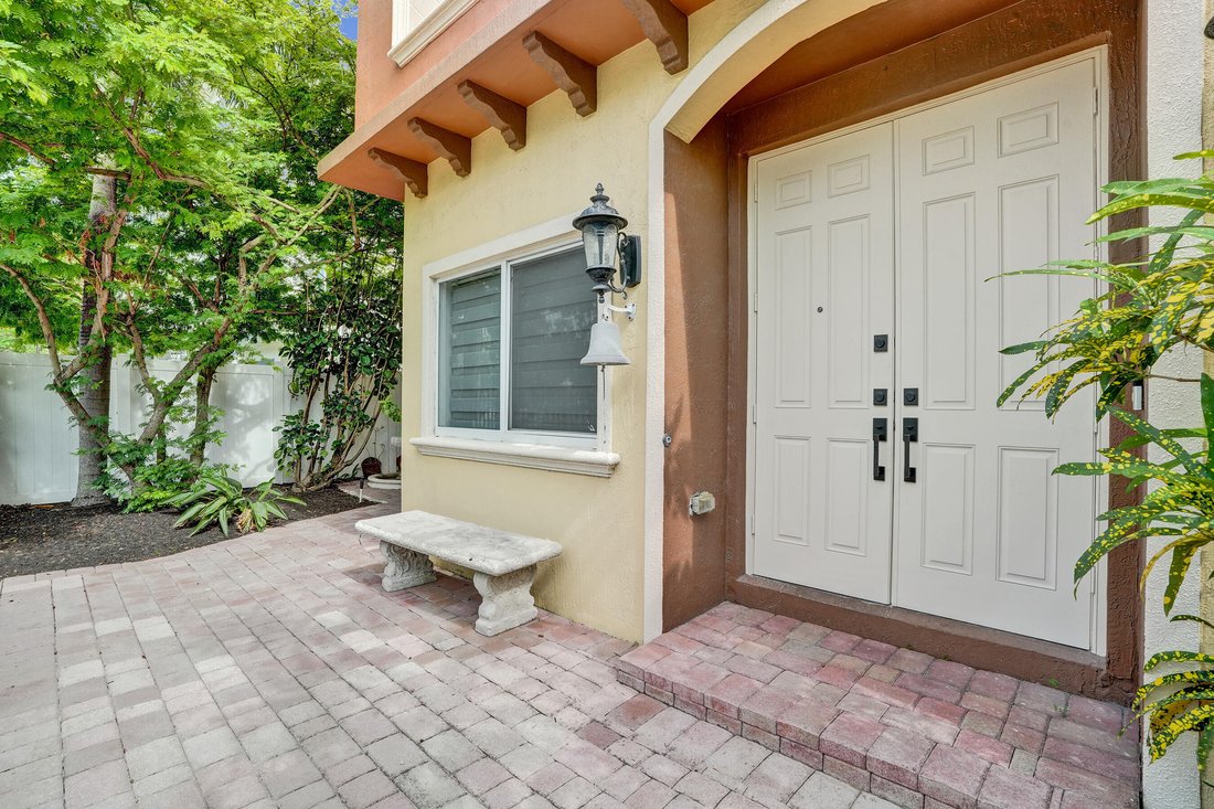 Townhouse in Fort Lauderdale, Florida, United States 2 - 18132121