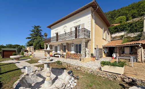Maison à Tourrettes-sur-Loup, Provence-Alpes-Côte d'Azur, France 1