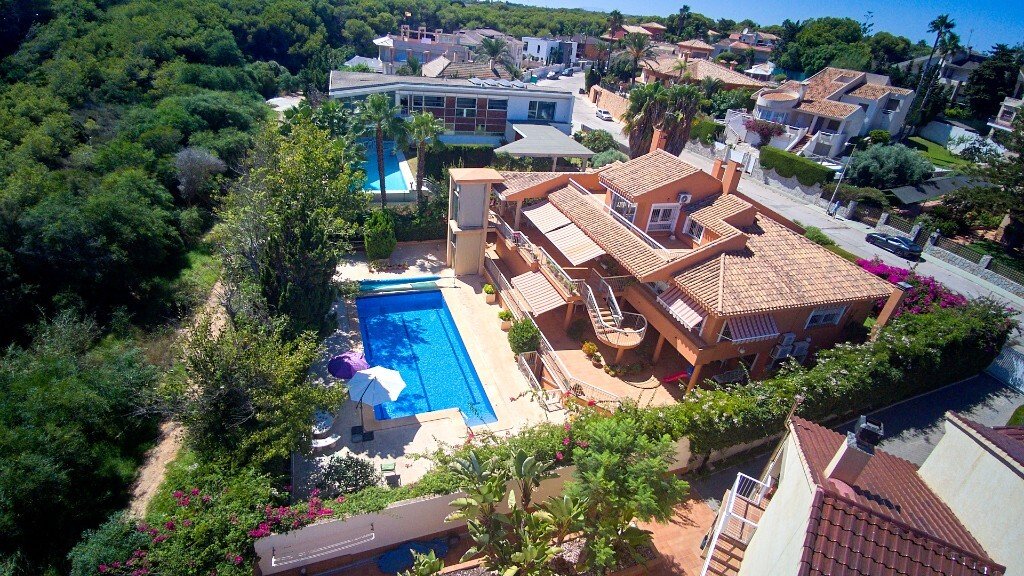 Villa in Alicante, Valencian Community, Spain 2 - 16812160