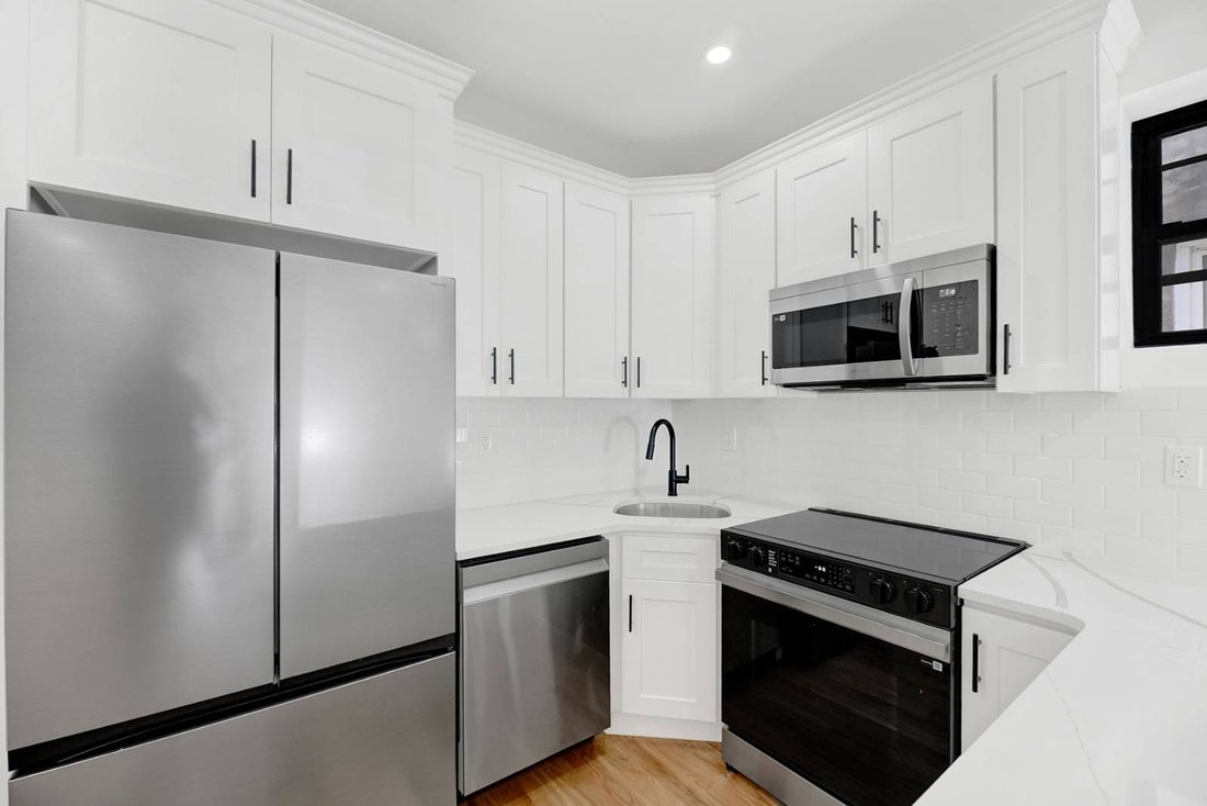 House in New York, New York, United States 5 - 18147823