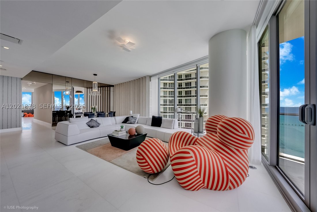 Condo in Sunny Isles Beach, Florida, United States 2 - 17983026