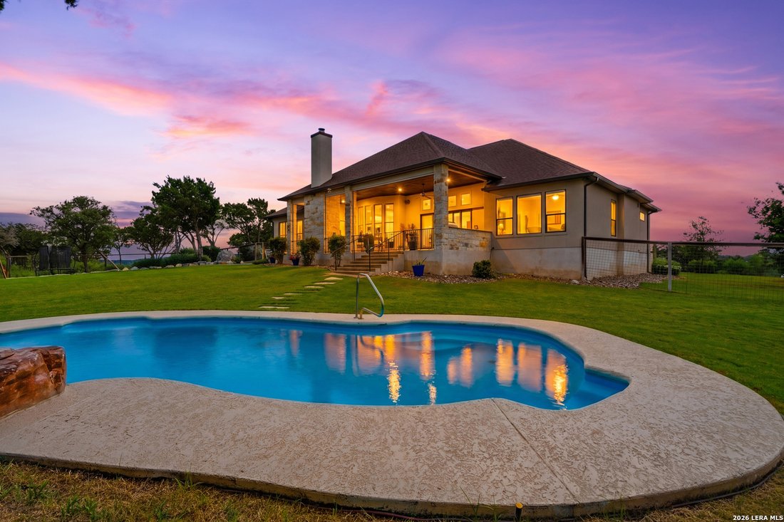 House in Mico, Texas, United States 2 - 18145069