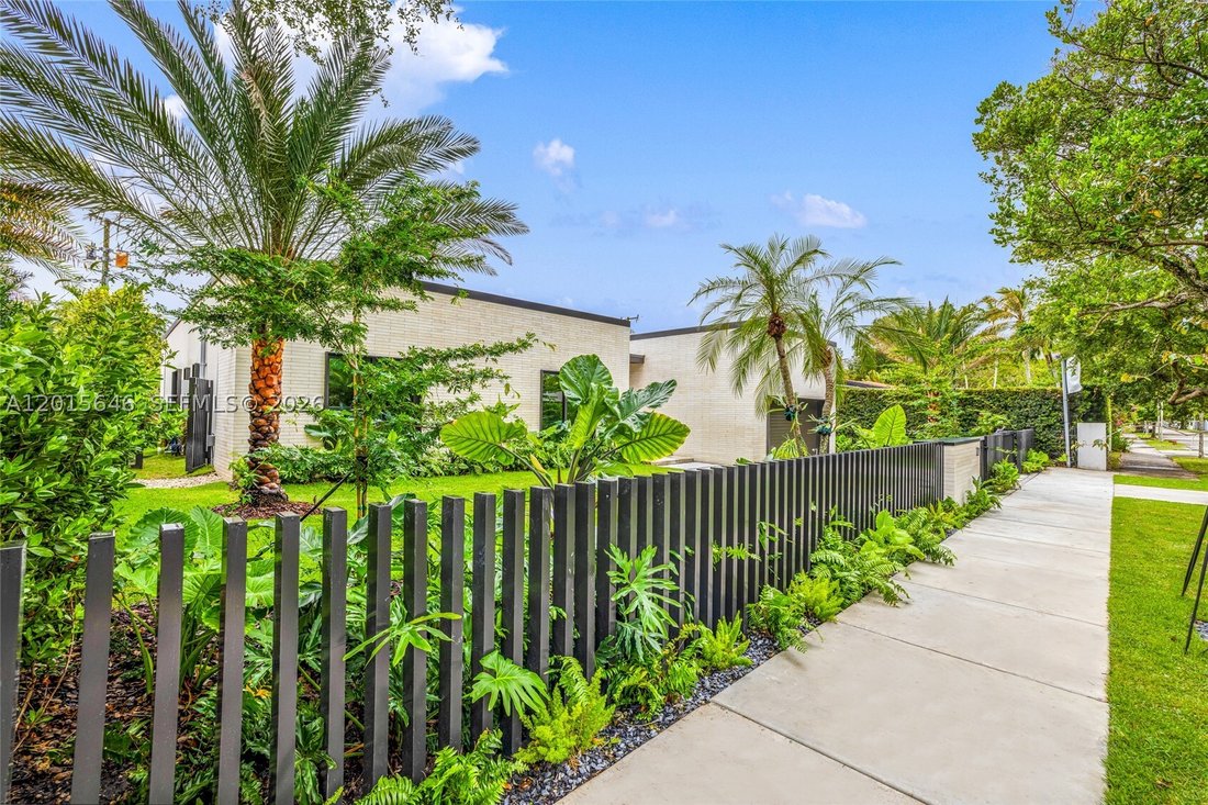 House in Miami, Florida, United States 5 - 17875834
