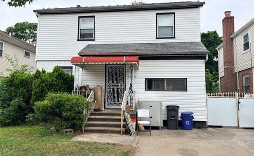 House in New York, New York, United States 1