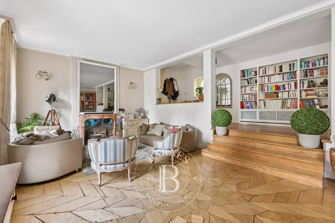 Apartment in Invalides, Paris 7e Arrondissement, Paris 5 - 18146451