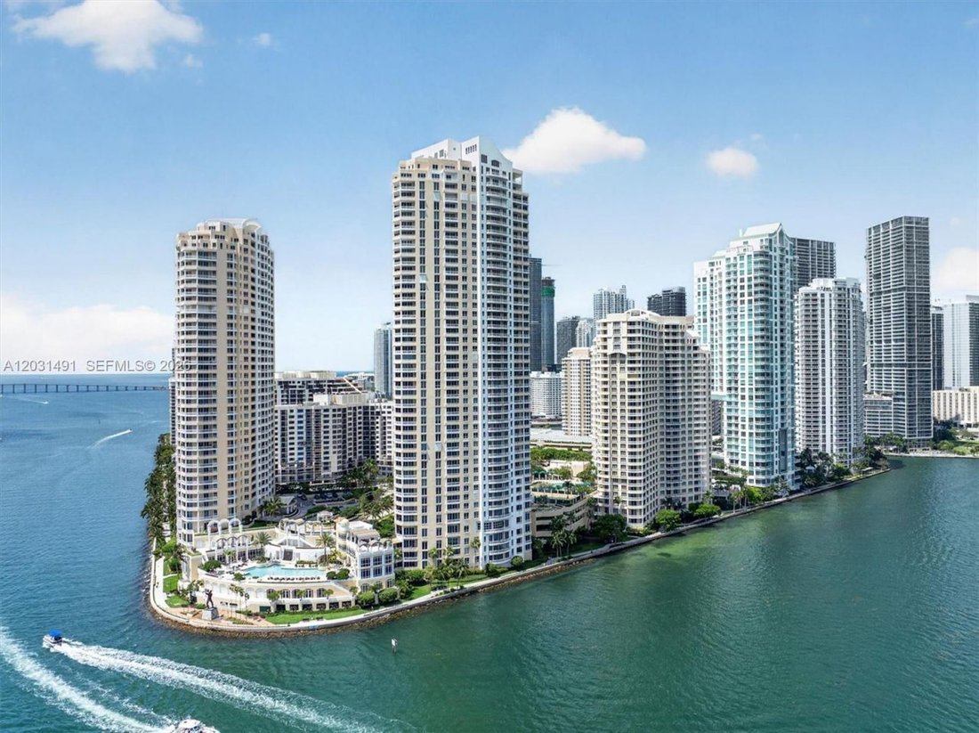 House in Miami, Florida, United States 3 - 18151174