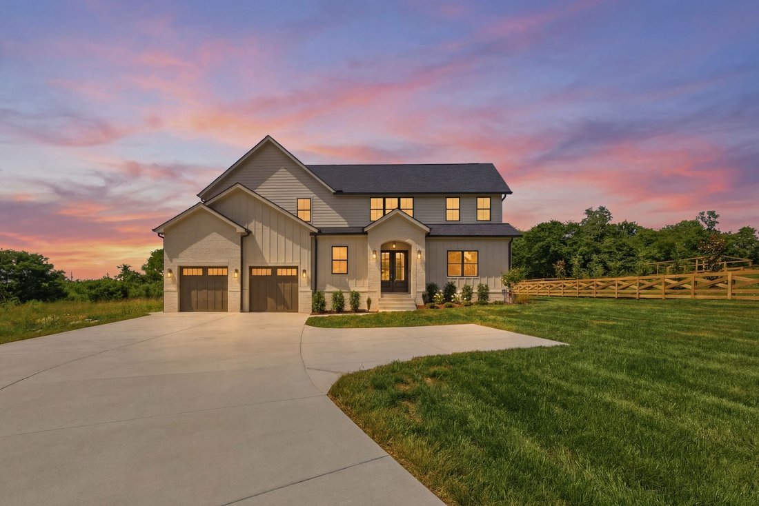 House in Columbia, Tennessee, United States 2 - 18089490