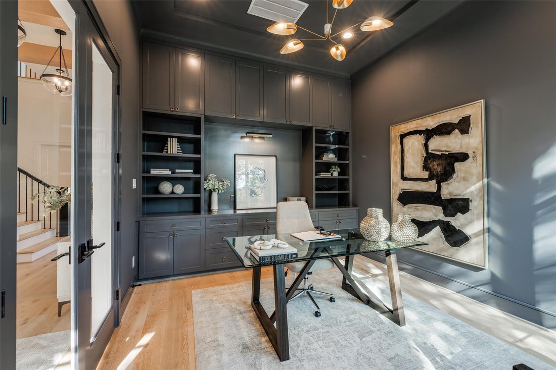House in Houston, Texas, United States 5 - 18148942