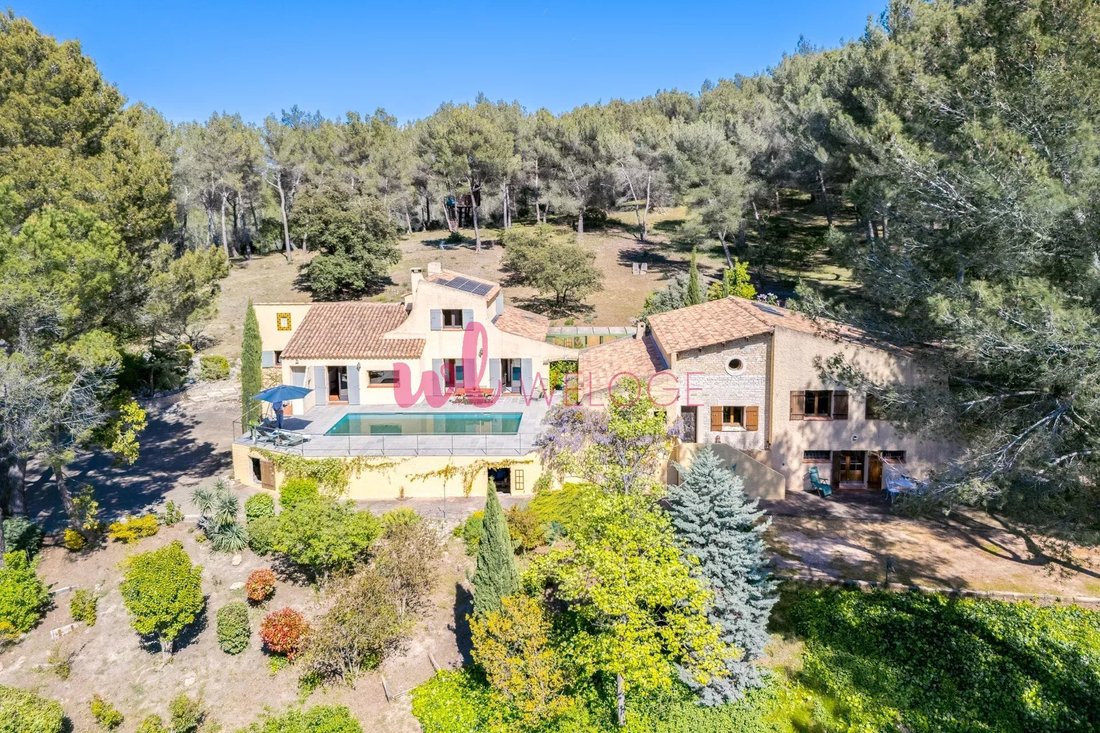 House in Bouc-Bel-Air, Provence-Alpes-Côte d'Azur, France 1 - 18146541