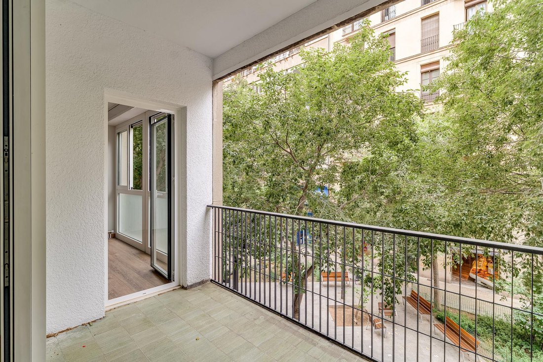 Apartment in Eixample, Barcelona, Spain 5 - 18146286