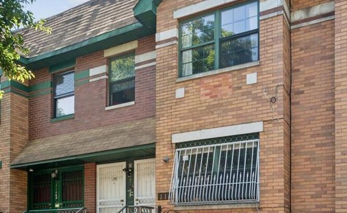 House in New York, New York, United States 1