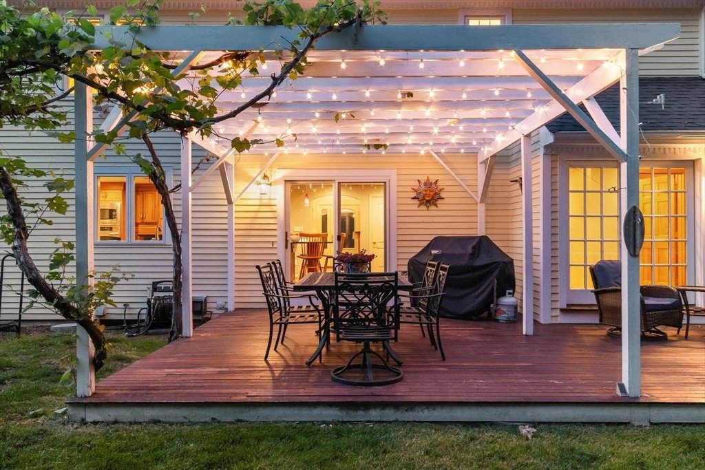 House in Westford, Massachusetts, United States 4 - 18149766