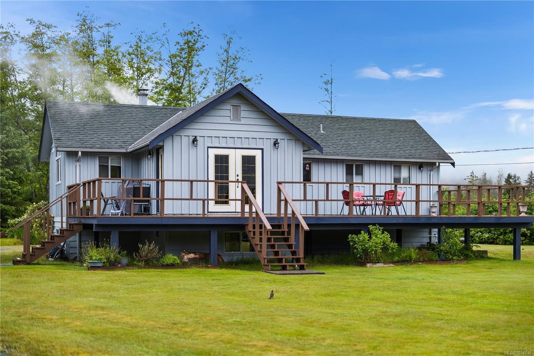 House in Sayward, British Columbia, Canada 3 - 17825122