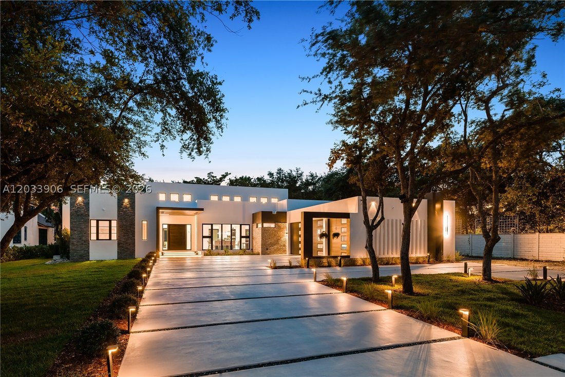 House in Miami, Florida, United States 3 - 18148867