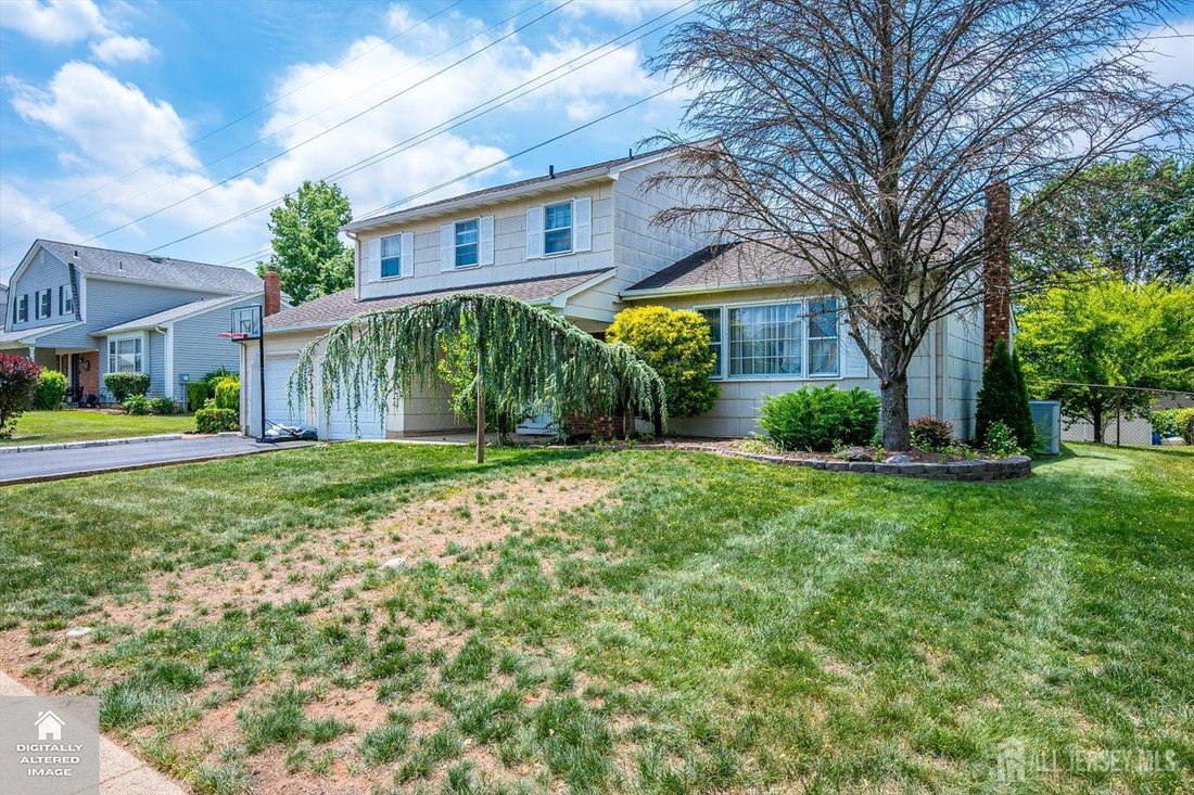 House in Metuchen, New Jersey, United States 3 - 18150001