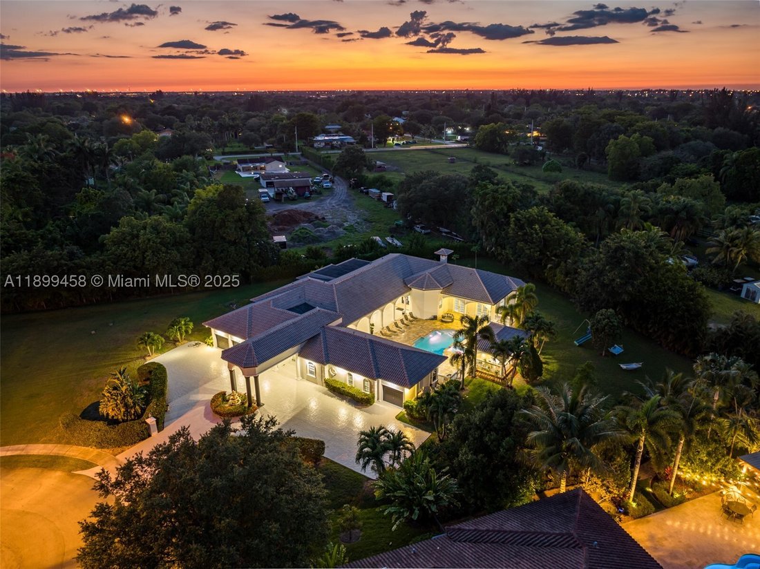 House in Davie, Florida, United States 3 - 16635833