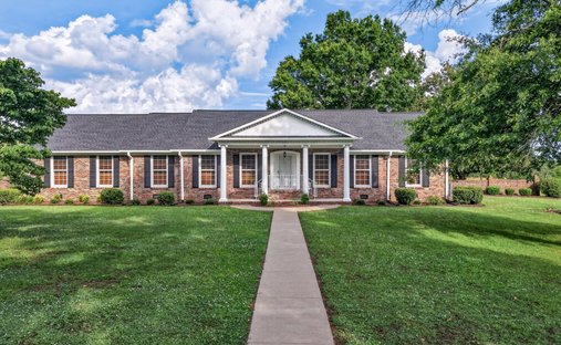 House in Petersburg, Tennessee, United States 1
