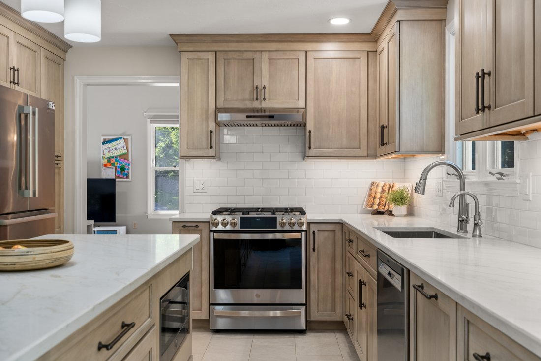 House in Southborough, Massachusetts, United States 4 - 18146137
