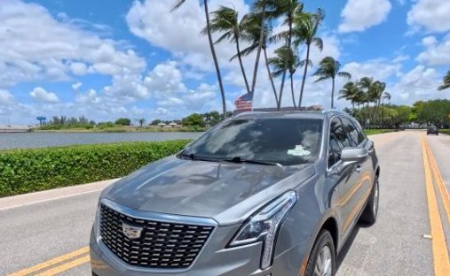 2020 Cadillac XT5 Premium Luxury Sport Utility 4D in Miami, FL, United States 1