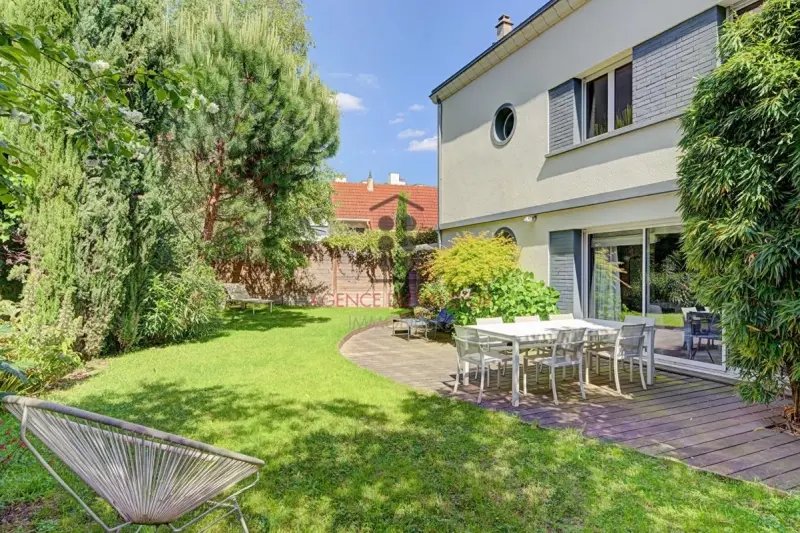 House in Plateau Ouest, Suresnes, France 1 - 18146030